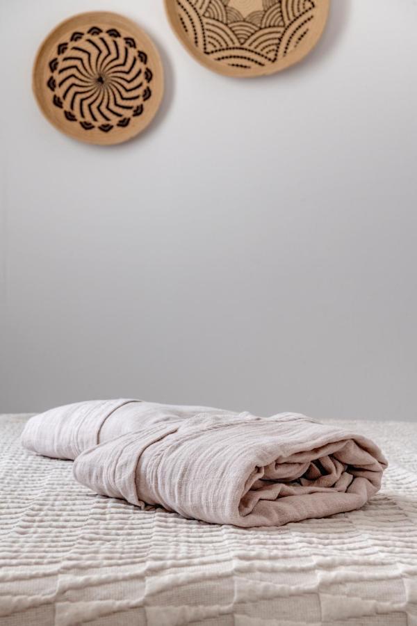Nomadic Cozy Rooms Ermoupoli Esterno foto