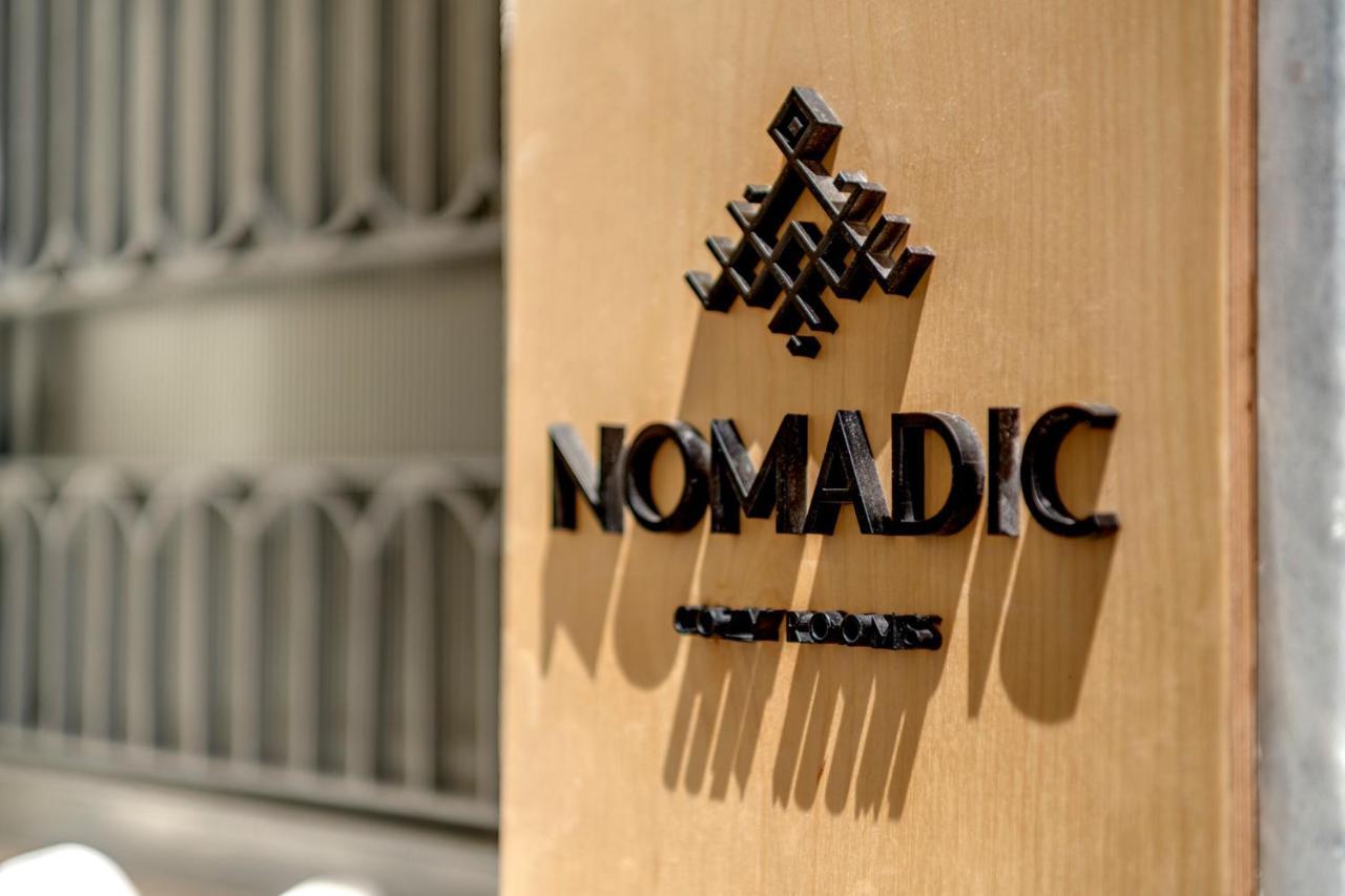 Nomadic Cozy Rooms Ermoupoli Esterno foto